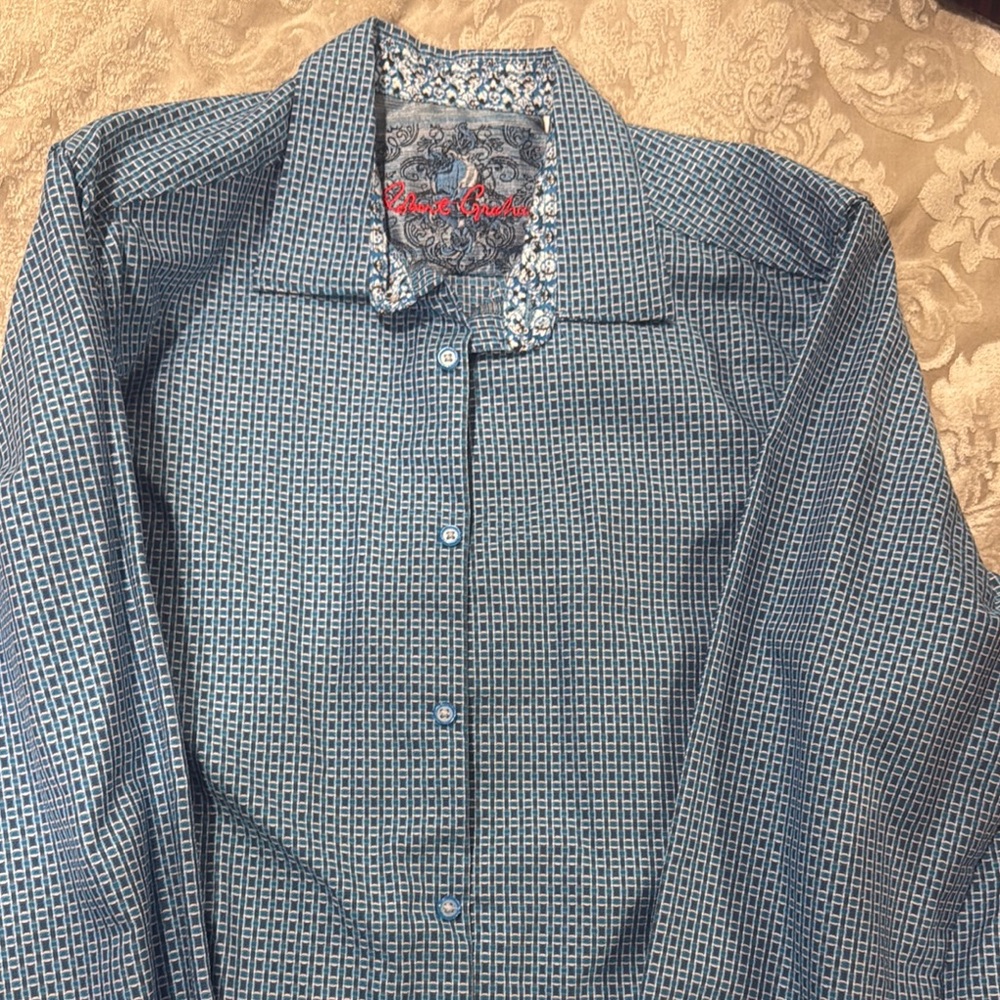 Robert Graham button down shirt. Size L. New without tags!